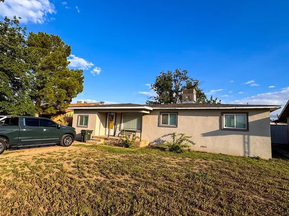 2417 Avenue C, Carlsbad, NM 88220
