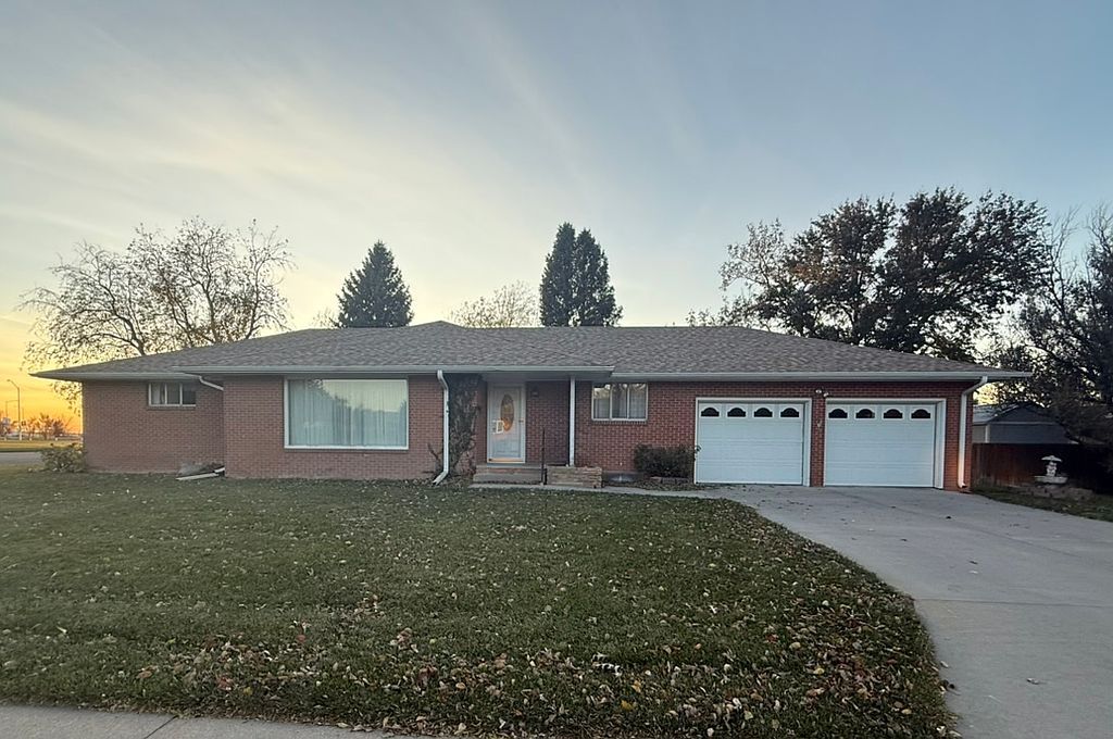 1170 Terrace Dr - Property Image