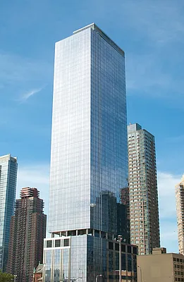 Rented by Extell Marketing Group LLC | media 31