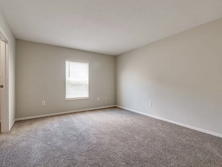 Watkins Glen Apartments — Photo 26