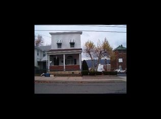 32 W Green St, Nanticoke, PA