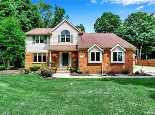 1253 Sandridge Rd, Alden, NY 14004