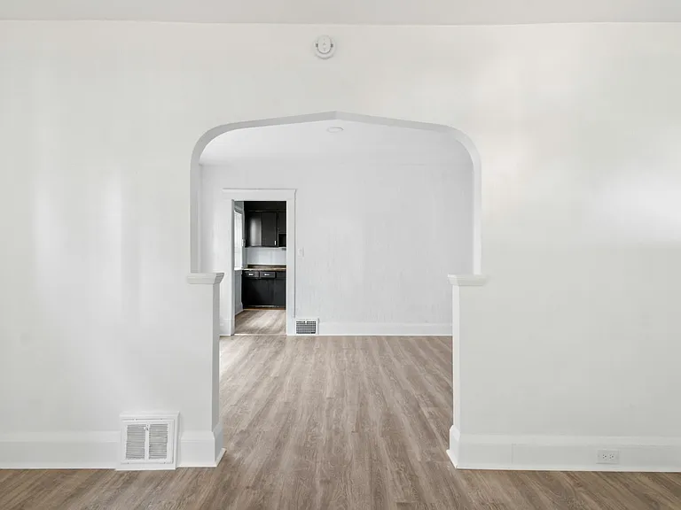 8002 Maryland Ave #A — Photo 13