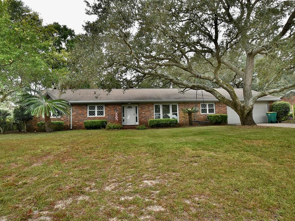 22 Country Club Rd, Shalimar, FL 32579 Zillow