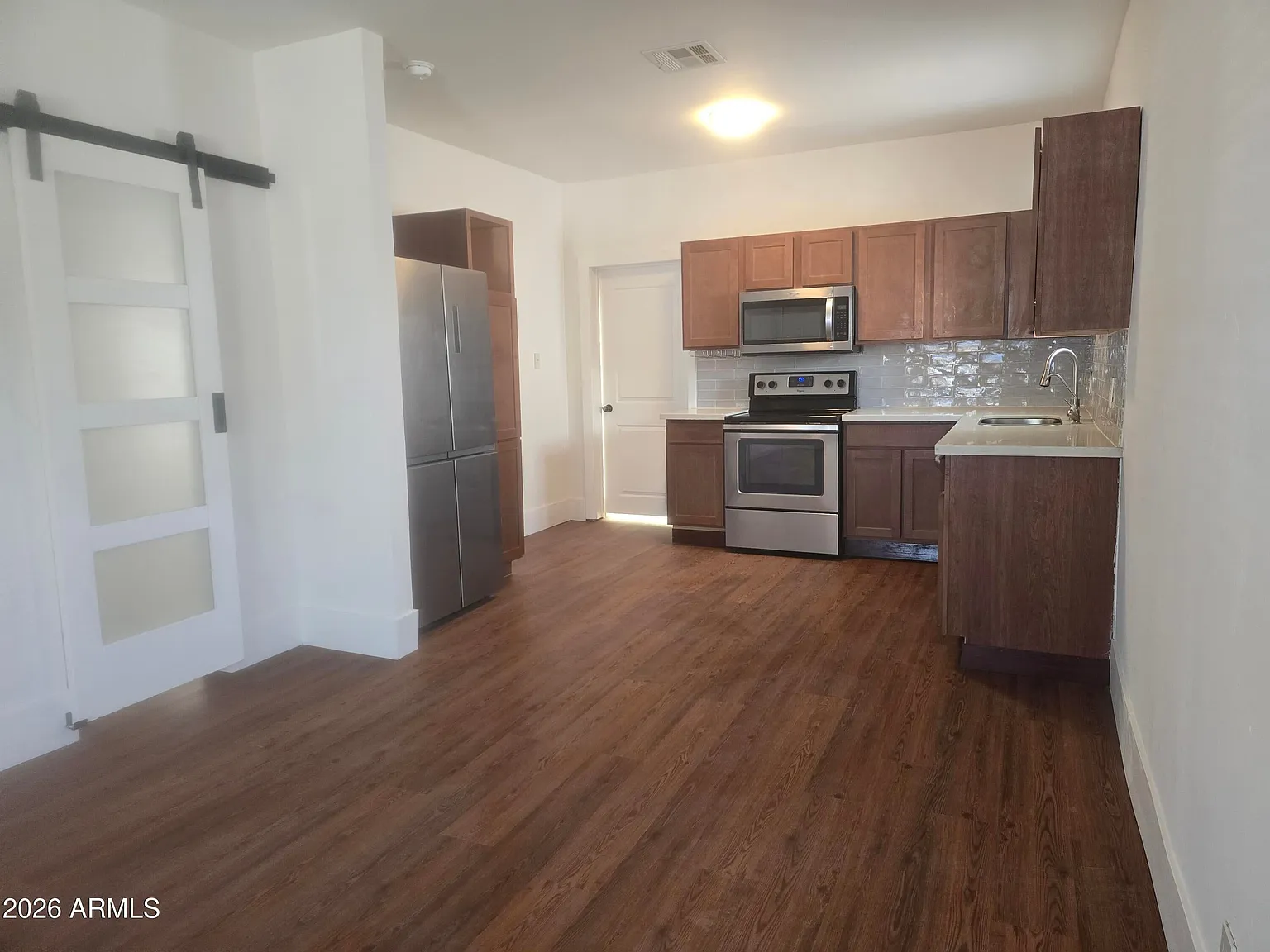 2 bed, 920 sqft, $1,770 — Photo 1