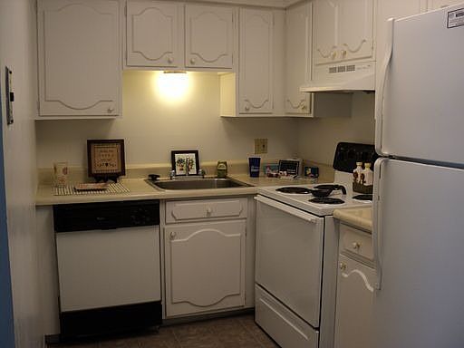 2nd image of 5936 Outlook St APT 102