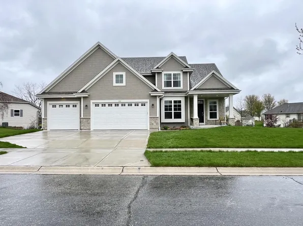1260 Chippewa DRIVE, Hartford, WI 53027