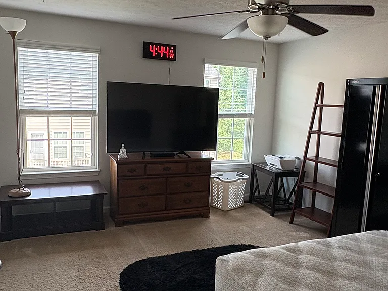 2302 Pointe View Dr — Photo 31