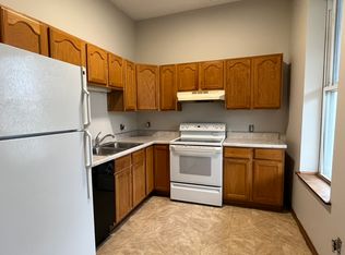 2325 S 14th St APT 4, Omaha, NE 68108