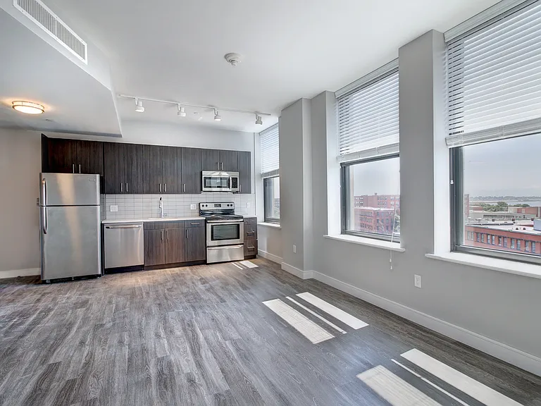 23 Central Ave — Photo 20