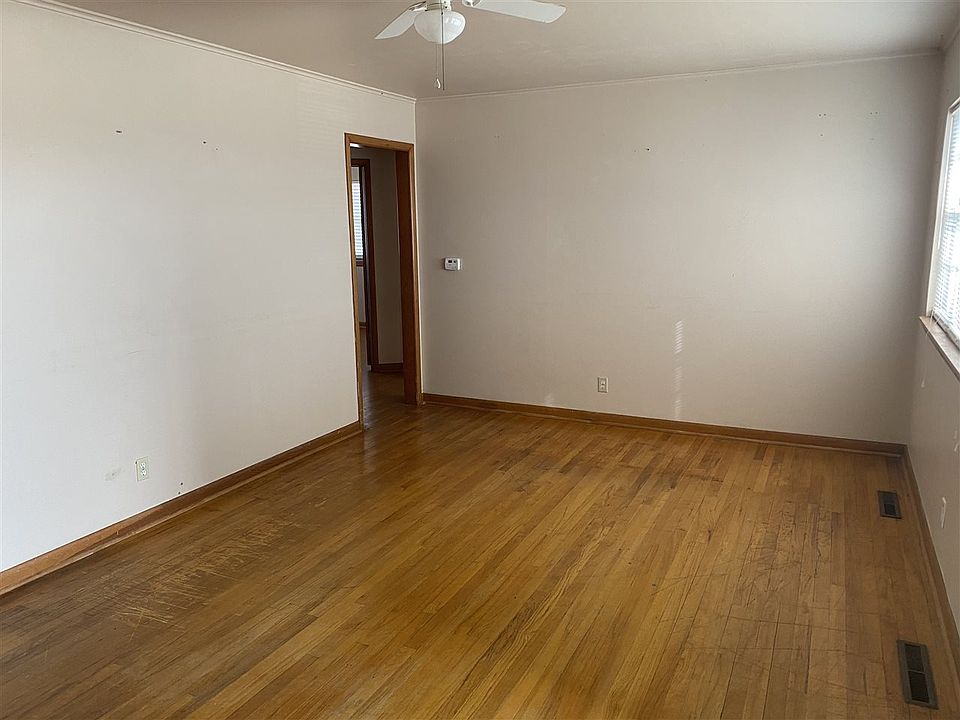 2nd image of 1804 E Owen K Garriott Rd