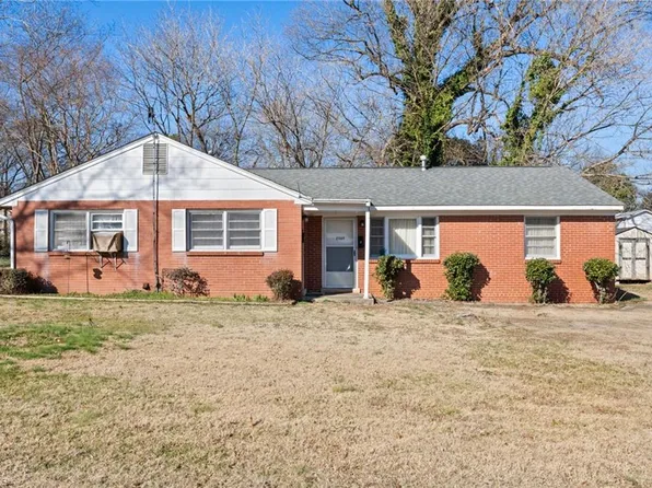 2509 Campbell St #A-b, Greensboro, NC 27405