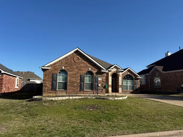 5404 Rolling Meadows Dr, Fort Worth, TX 76123