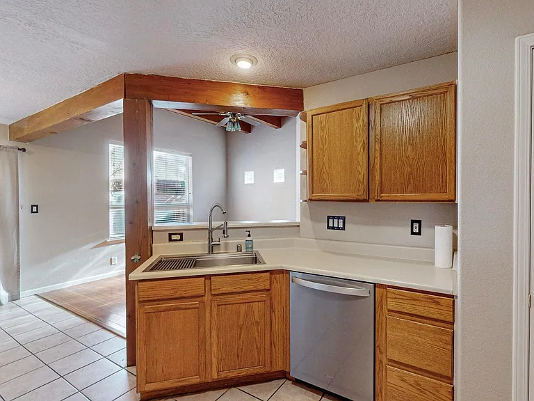 5219 Chris Ct NW — Photo 9