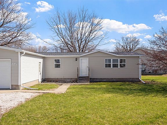 2nd image of 225 Haws Dr