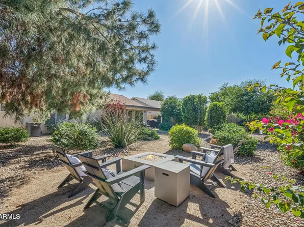 2082 E SAN TAN Court, Gilbert, AZ 85296