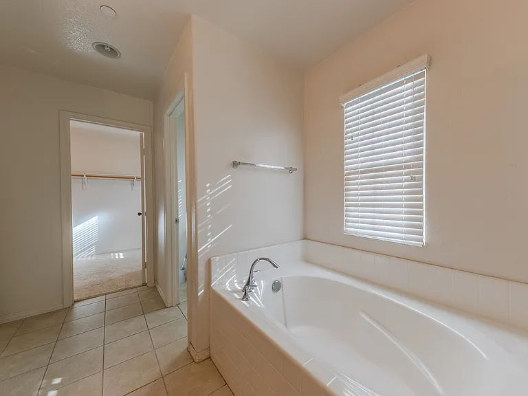 9658 Harvest Vista Dr — Photo 27