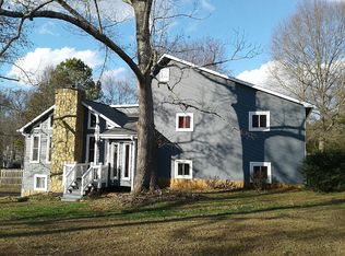 701 Rivendell Dr, Woodstock, GA 30188