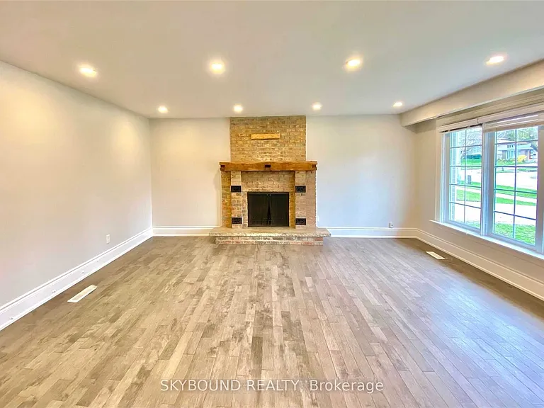 165 Orchard Heights Blvd — Photo 3