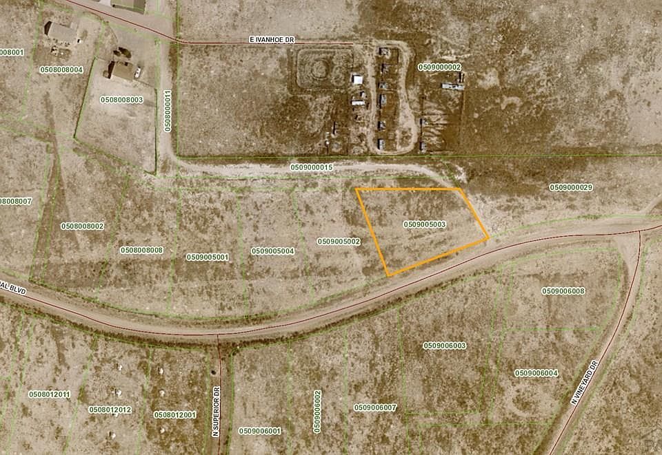 1st image of 1279 E Industrial Blvd