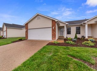 1557 Rosedale Dr #71B, O'Fallon, MO 63366