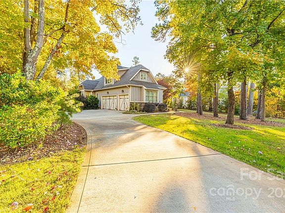 4th image of 137 Tuskarora Point Ln #15