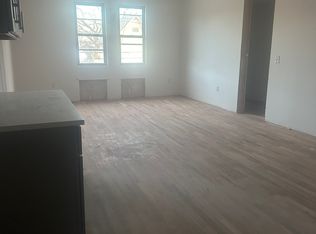 12 Trantor Pl #1, Staten Island, NY 10302