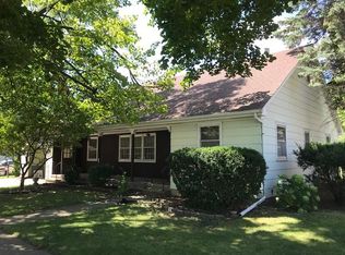 706 Wisconsin Ave, Mendota, IL 61342
