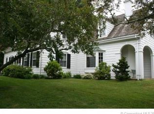 6 Arlington Hts, Norwich, CT 06360