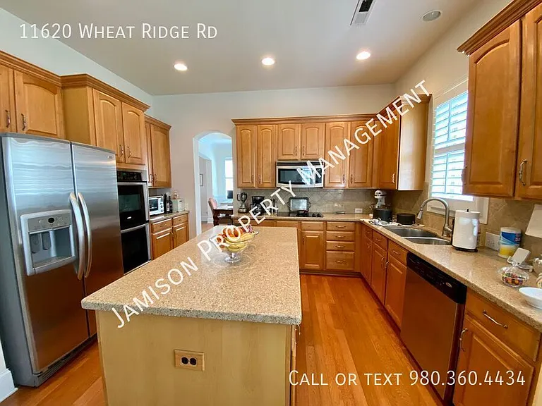 11620 Wheat Ridge Rd — Photo 8
