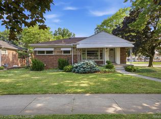 16614 Philomene Blvd, Allen Park, MI 48101