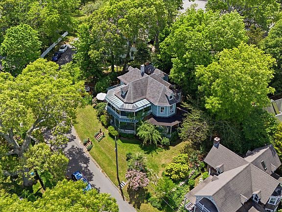 4th image of 5 Spring Garden Ave