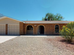 6208 Flor De Mayo Pl NW, Albuquerque, NM 87120