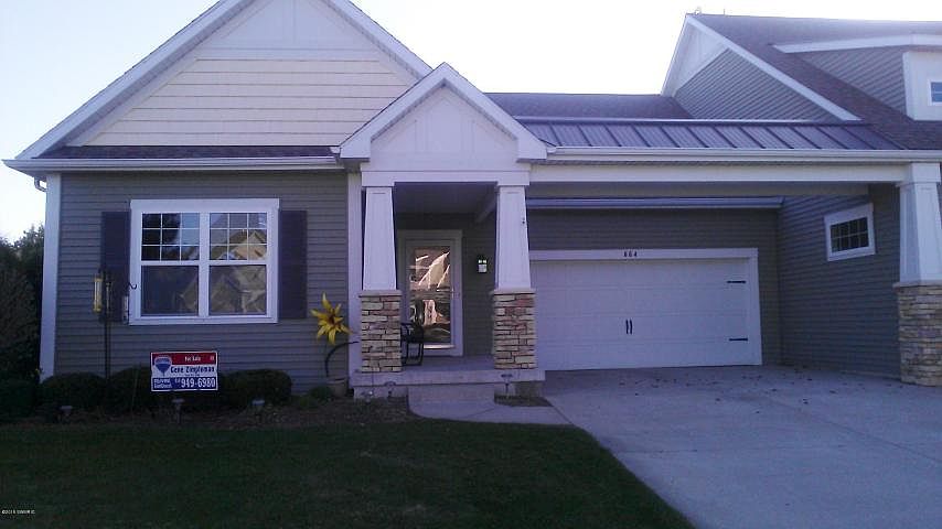 1st image of 664 Braeside Dr SE