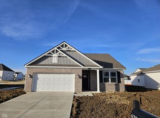 6222 Granby Dr, Whitestown, IN 46075