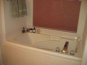 Master Bath Tub