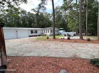 329 Homer Dr, Elizabethtown, NC 28337