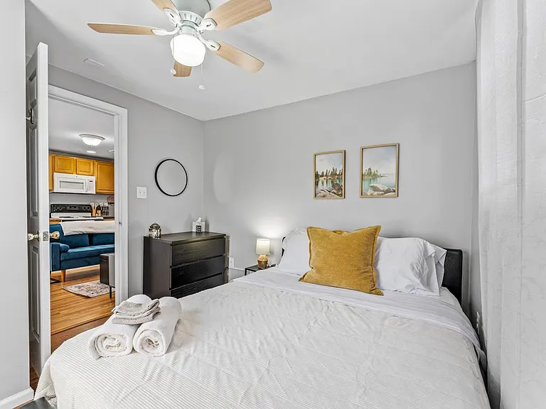 915 Lafayette Blvd #B — Photo 19