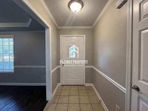 2nd image of 1001 Grouse Meadow Dr