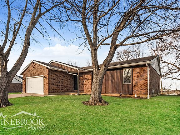 2nd image of 1257 Firethorne Dr