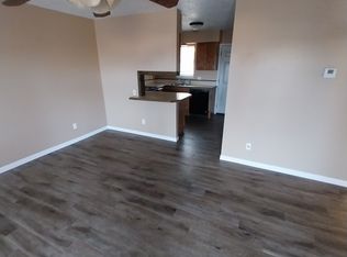 1409 Becky Ct, Elk City, OK 73644