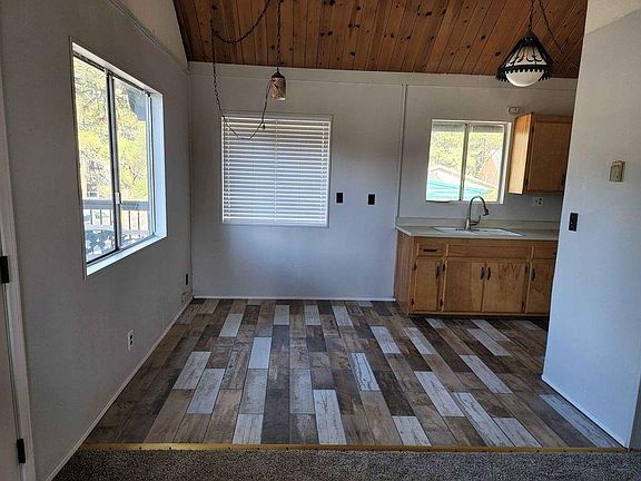 4th image of 200 E Big Bear Blvd #2