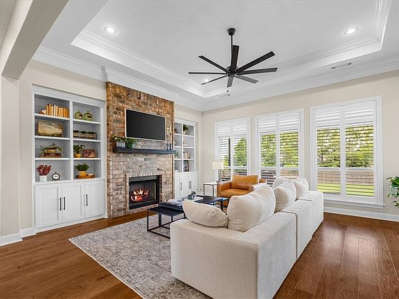 4th image of 1200 Birkshire Cir