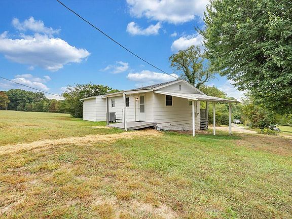 4th image of 39 Daisy Hill Ln