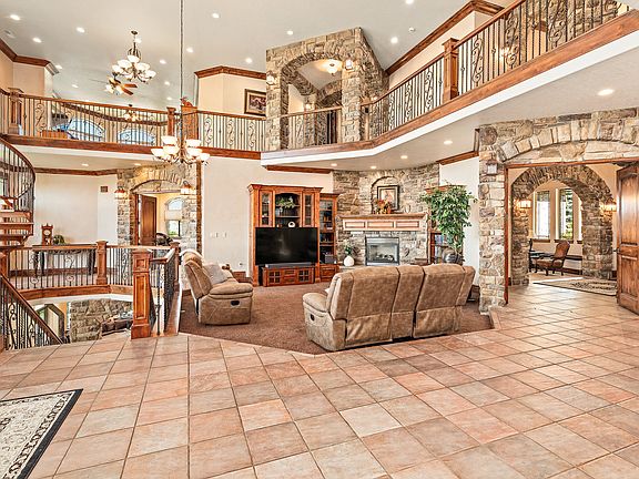 5th image of 3331 W Bear Canyon Ln