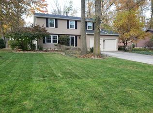 255 Terre Hill Dr, Cortland, OH