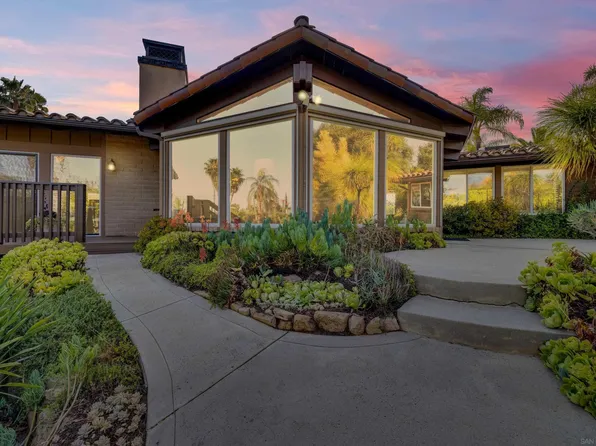13735 Acorn Patch Rd, Poway, CA 92064
