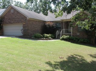 1228 Claycut Cir, N Little Rock, AR 72116