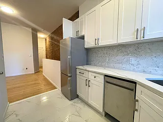 Rented by J PRESTON AND ASSOCIATES INC