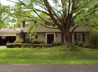 1906 Crossgate Ln, Crossgate, KY 40222